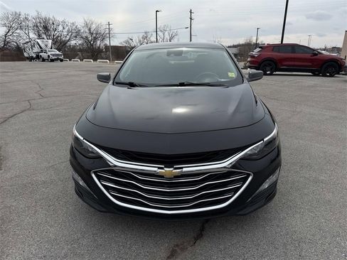 Used 2023 Chevrolet Malibu LT image 8