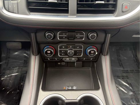 Used 2022 Chevrolet Tahoe RST w/ Sport Performance Package AWD/4WD image 18