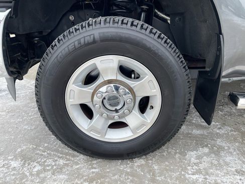 Used 2015 Ford F250 XLT w/ XLT Value Package image 18