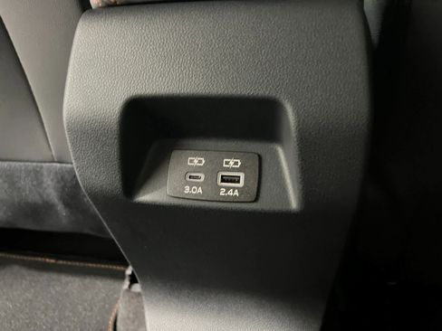 Certified 2025 Subaru Crosstrek 2.5i Limited w/ Crosstrek Mirror Package image 21