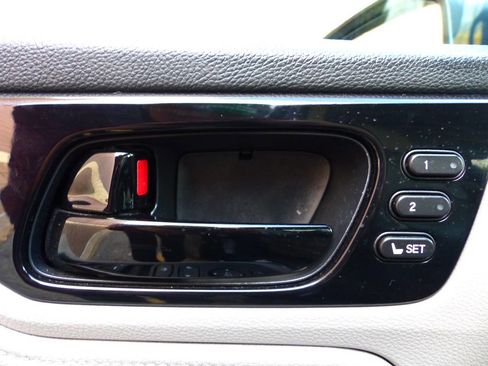 Used 2023 Honda Odyssey Touring image 19