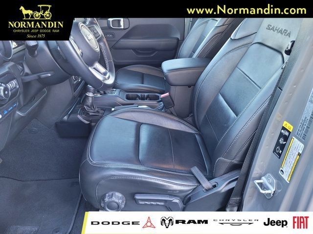 Used 2022 Jeep Wrangler Unlimited Sahara AWD/4WD image 16