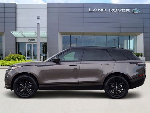 Certified 2026 Land Rover Range Rover Velar Dynamic SE image 3