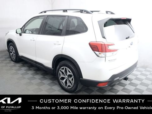 Used 2022 Subaru Forester Premium AWD/4WD image 7
