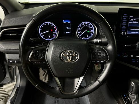Used 2024 Toyota Camry SE image 15
