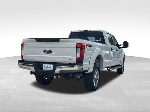 Used 2017 Ford F250 XL w/ Power Equipment Group AWD/4WD image 11