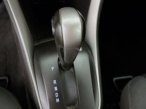 Used 2020 Chevrolet Trax LT image 19