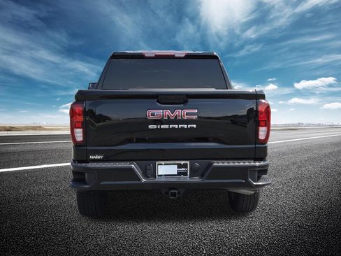 Used 2025 GMC Sierra 1500 Pro w/ Graphite Edition RWD image 17