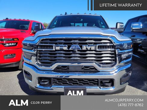 New 2026 RAM 3500 Tradesman image 15