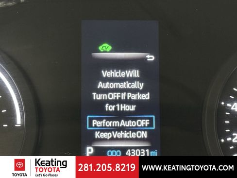 Certified 2024 Toyota Sienna XLE Woodland Edition image 27