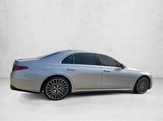 Certified 2022 Mercedes-Benz S 580 4MATIC Sedan video 4