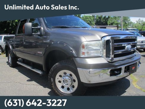 Used 2006 Ford F250 Lariat image 1