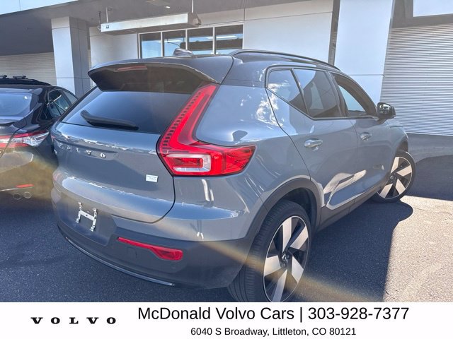 Used 2023 Volvo XC40 Recharge Ultimate AWD/4WD image 3