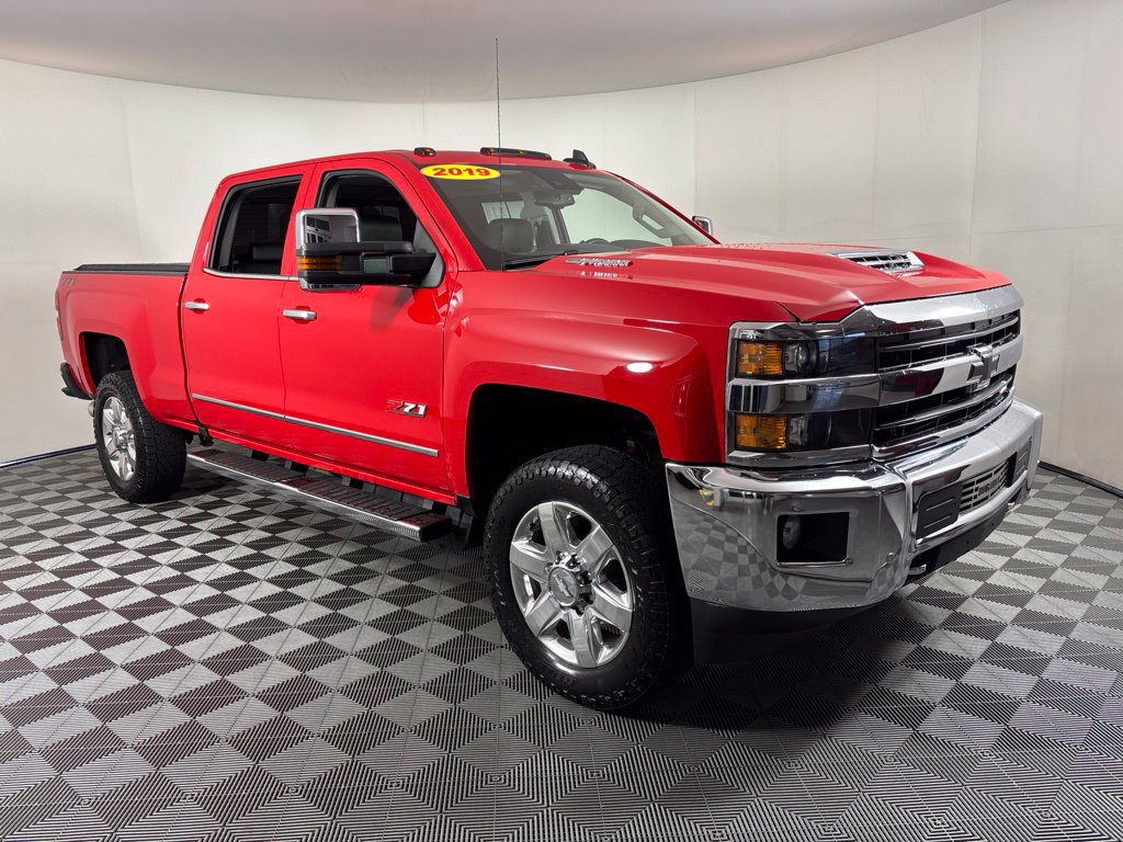 Used 2019 Chevrolet Silverado 2500 LTZ w/ Duramax Plus Package AWD/4WD image 21