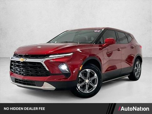 Used 2024 Chevrolet Blazer LT FWD image 1