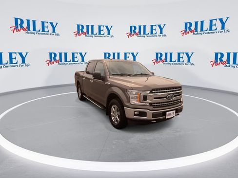 Certified 2019 Ford F150 XLT w/ Equipment Group 302A Luxury AWD/4WD image 2