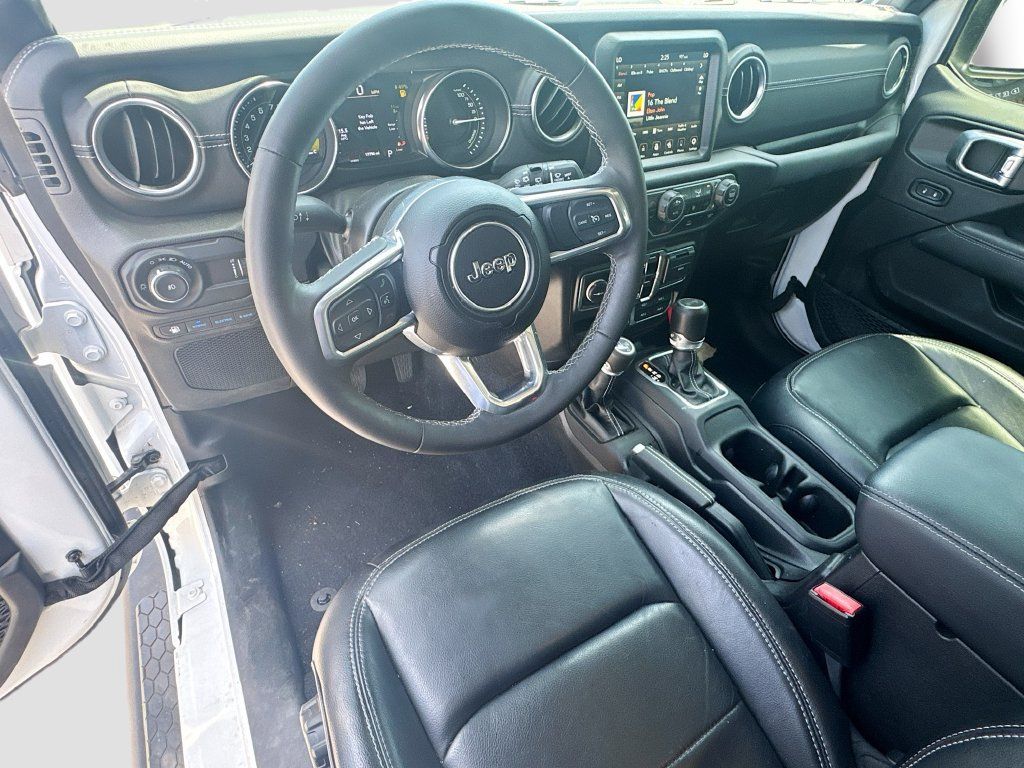 Certified 2023 Jeep Wrangler Unlimited Sahara w/ Cold Weather Group AWD/4WD image 10