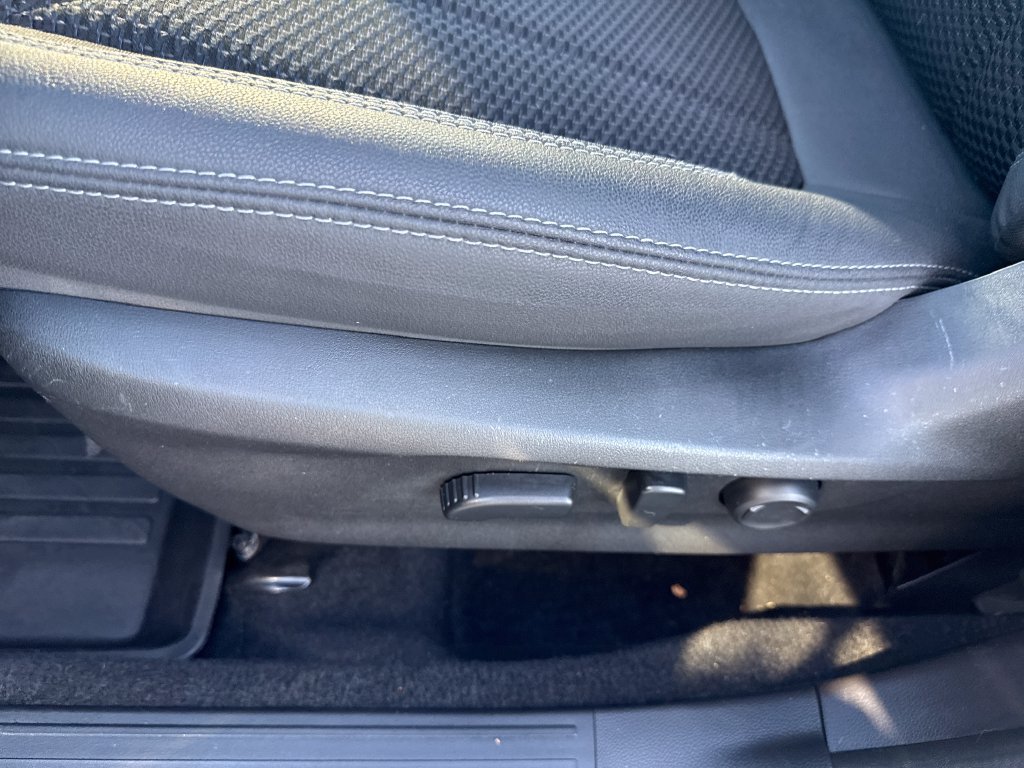 Used 2019 Subaru Forester Premium AWD/4WD image 11