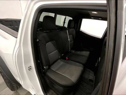 Used 2023 Chevrolet Colorado Trail Boss w/ Technology Package AWD/4WD image 25