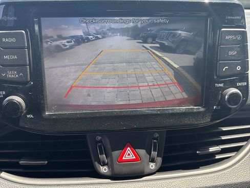 Used 2018 Hyundai Elantra GT w/ Style Package 02 image 25