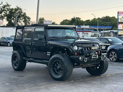 Used 2013 Jeep Wrangler Unlimited Sport AWD/4WD image 3