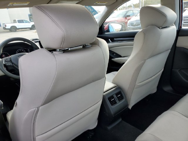 Certified 2018 Honda Accord EX image 28