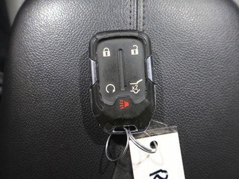 Used 2024 GMC Terrain SLT FWD image 27