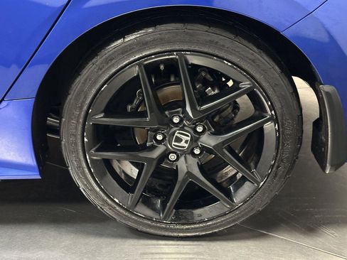 Certified 2024 Honda Civic Sport image 19