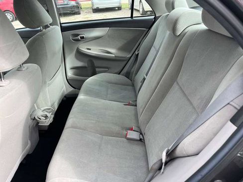 Used 2013 Toyota Corolla LE Special Edition image 13