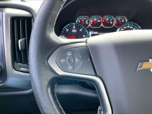Used 2019 Chevrolet Silverado 1500 LT w/ Texas Edition AWD/4WD image 23