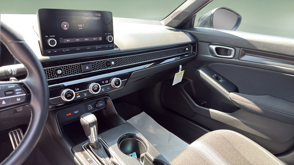 Used 2023 Honda Civic Sport image 23