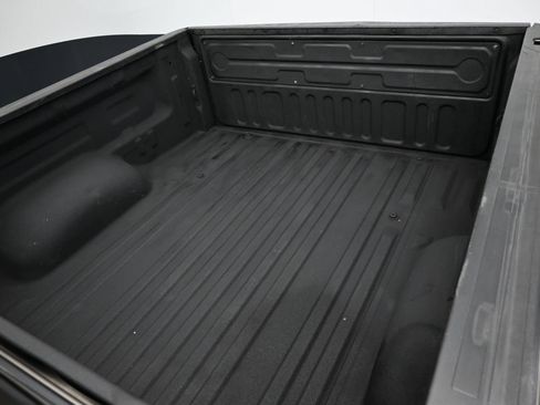 Used 2010 Toyota Tundra 2WD CrewMax w/ SR5 Pkg image 40