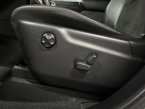 Used 2022 Jeep Grand Cherokee Laredo X image 19