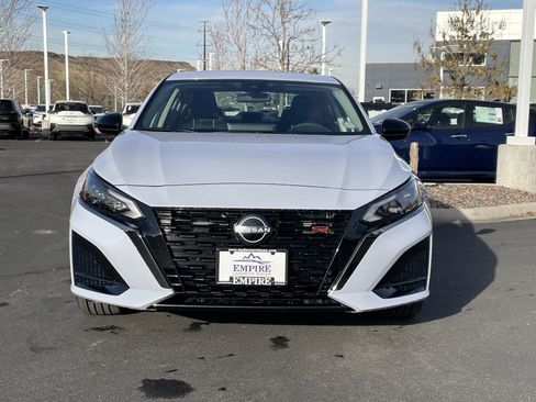 New 2025 Nissan Altima 2.5 SR w/ SR Premium Package image 5