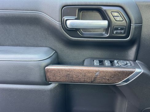 Used 2021 GMC Sierra 1500 Denali w/ Denali Ultimate Package image 11