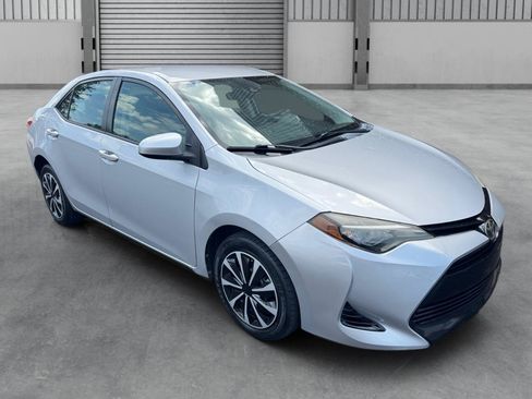 Used 2017 Toyota Corolla LE FWD image 28