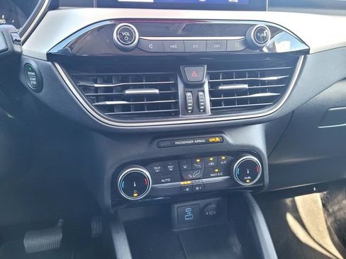 Used 2022 Ford Escape SE w/ Convenience Package AWD/4WD image 27