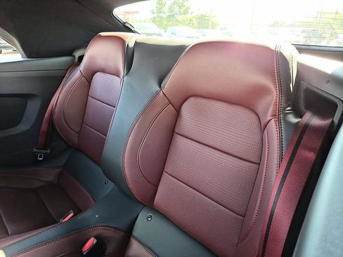 Used 2025 Ford Mustang GT Premium RWD image 28
