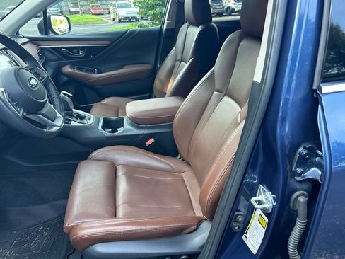 Used 2021 Subaru Outback Touring AWD/4WD image 14