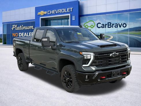Used 2025 Chevrolet Silverado 2500 LT w/ Trail Boss Package image 13
