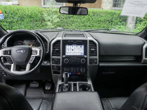 Used 2019 Ford F150 Lariat image 27