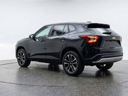 Used 2025 Chevrolet TrailBlazer LT image 6