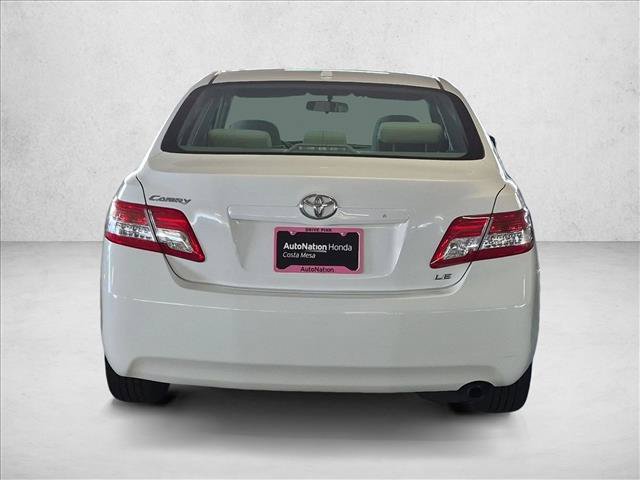 Used 2011 Toyota Camry LE FWD image 7
