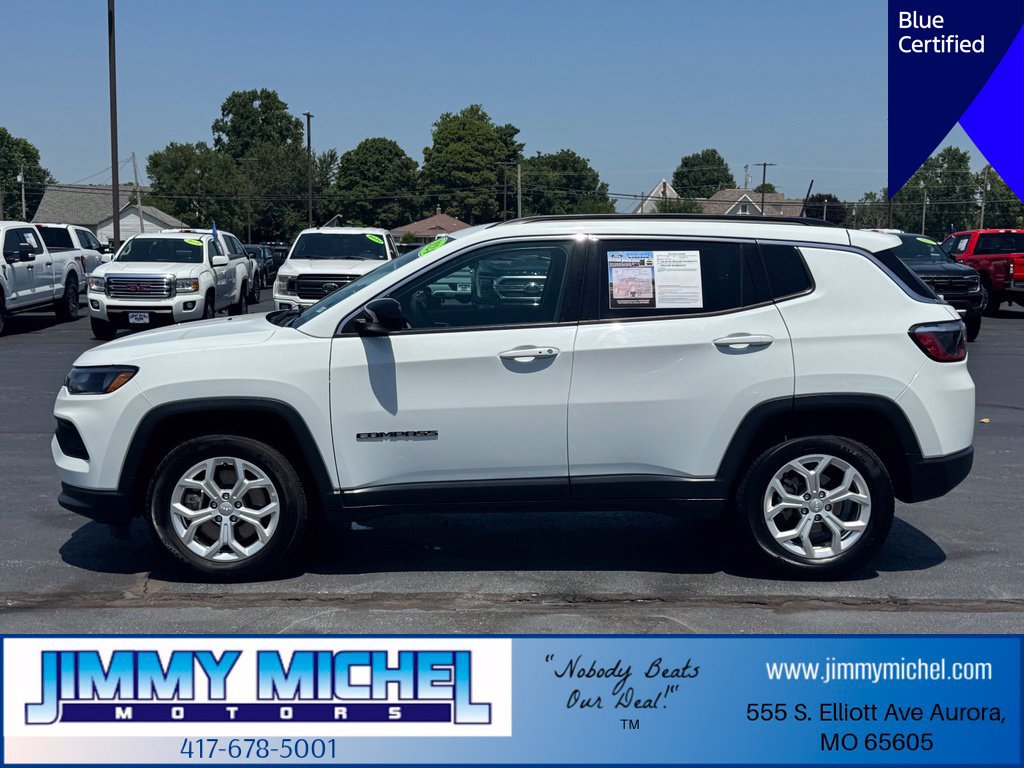 Used 2024 Jeep Compass Latitude AWD/4WD image 28