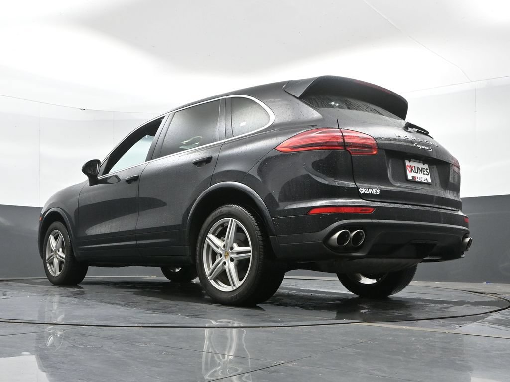 Used 2017 Porsche Cayenne S AWD/4WD image 45