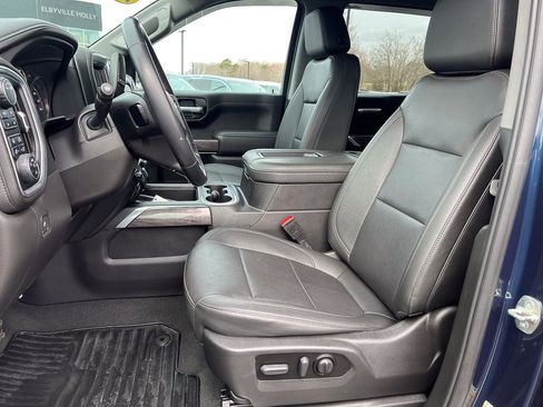 Used 2022 Chevrolet Silverado 1500 LTZ w/ LTZ Premium Package image 16