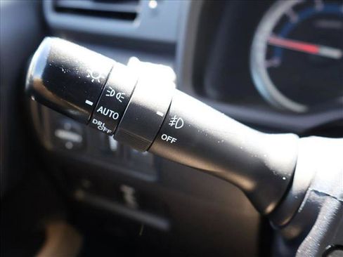 Used 2015 Toyota 4Runner Limited AWD/4WD image 15