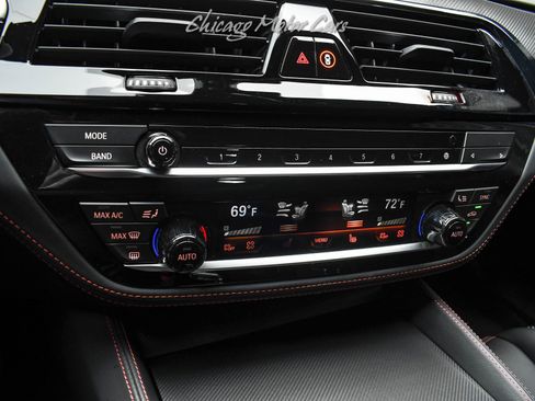 Used 2022 BMW M5 CS image 18