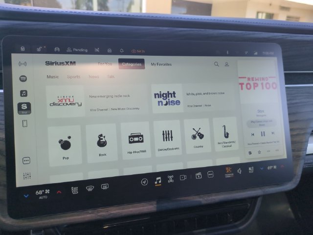 Used 2023 Rivian R1S Adventure Quad AWD/4WD image 19