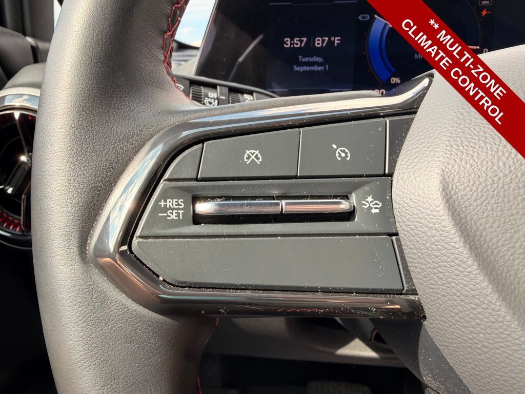 Used 2024 Chevrolet Equinox EV RS AWD/4WD image 19